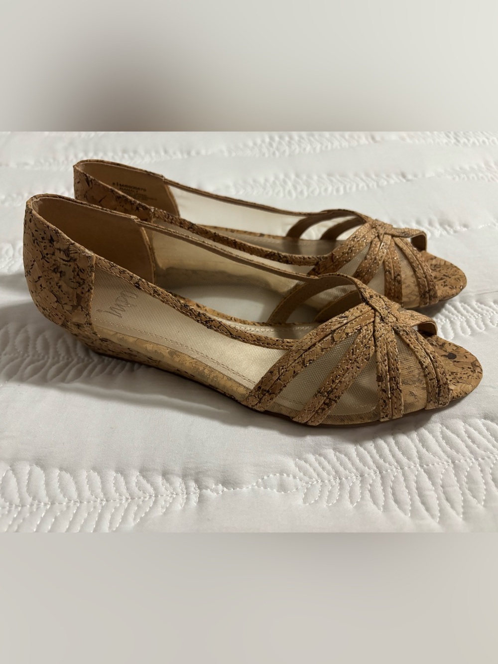 NWT Impo Wedge/Flat Cork & Mesh in Natural Tan Size 8.5